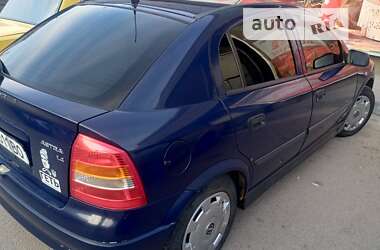 Хэтчбек Opel Astra 2001 в Кропивницком