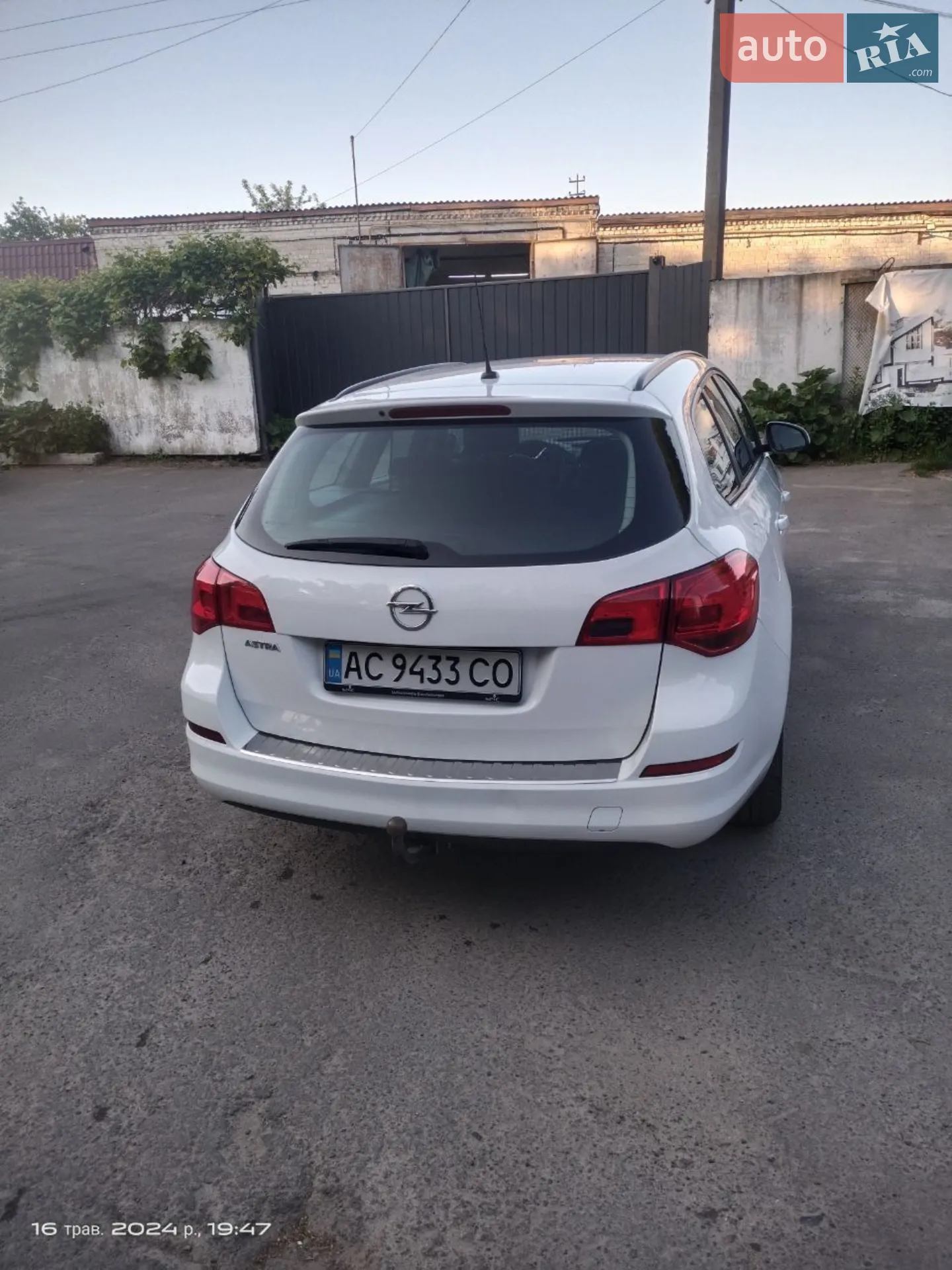 2011 Opel Astra - мініатюра 4
