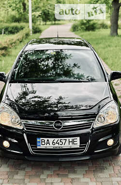 Универсал Opel Astra 2007 в Кропивницком