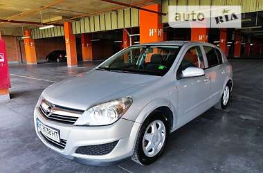 Хэтчбек Opel Astra 2009 в Львове