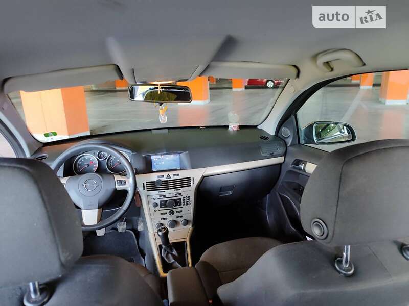 Хетчбек Opel Astra 2009 в Львові фото 13 Хетчбек Opel Astra 2009 в Львові