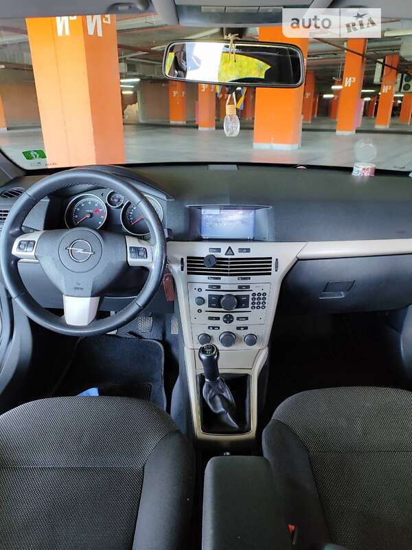 Хетчбек Opel Astra 2009 в Львові фото 18 Хетчбек Opel Astra 2009 в Львові