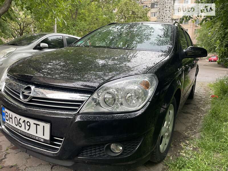 Универсал Opel Astra 2007 в Одессе