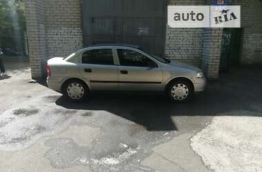 Седан Opel Astra 2007 в Киеве