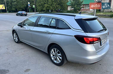 Універсал Opel Astra 2018 в Кам'янець-Подільському