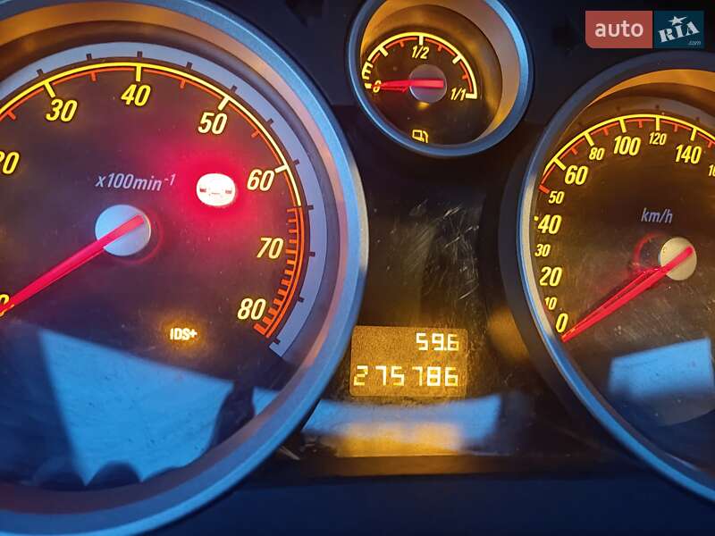 Універсал Opel Astra 2008 в Полтаві