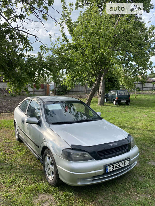 Купе Opel Astra 2000 в Ічні