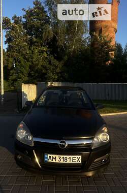 Универсал Opel Astra 2006 в Житомире