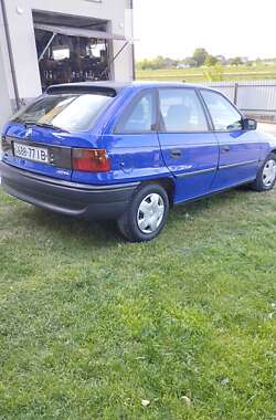 Хэтчбек Opel Astra 1996 в Ивано-Франковске