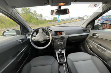 Универсал Opel Astra 2006 в Луцке