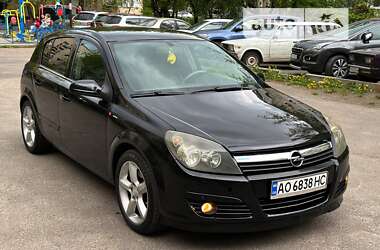 Хэтчбек Opel Astra 2006 в Виннице