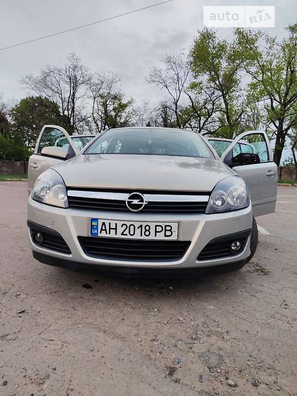 Хетчбек Opel Astra 2007 в Києві