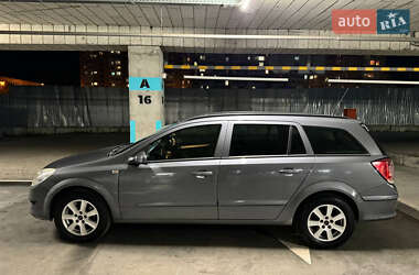 Универсал Opel Astra 2007 в 