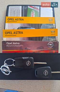 Универсал Opel Astra 2014 в 