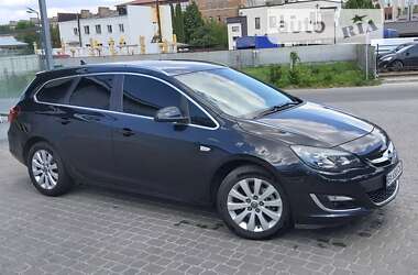 Універсал Opel Astra 2015 в Старокостянтинові