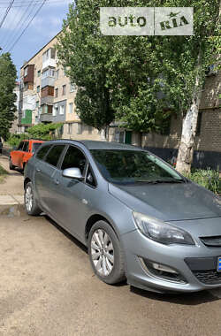 Универсал Opel Astra 2012 в Вознесенске