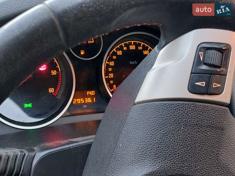 Универсал Opel Astra 2007 в 