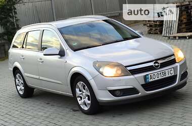 Універсал Opel Astra 2006 в 