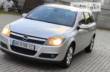 Універсал Opel Astra 2006 в 