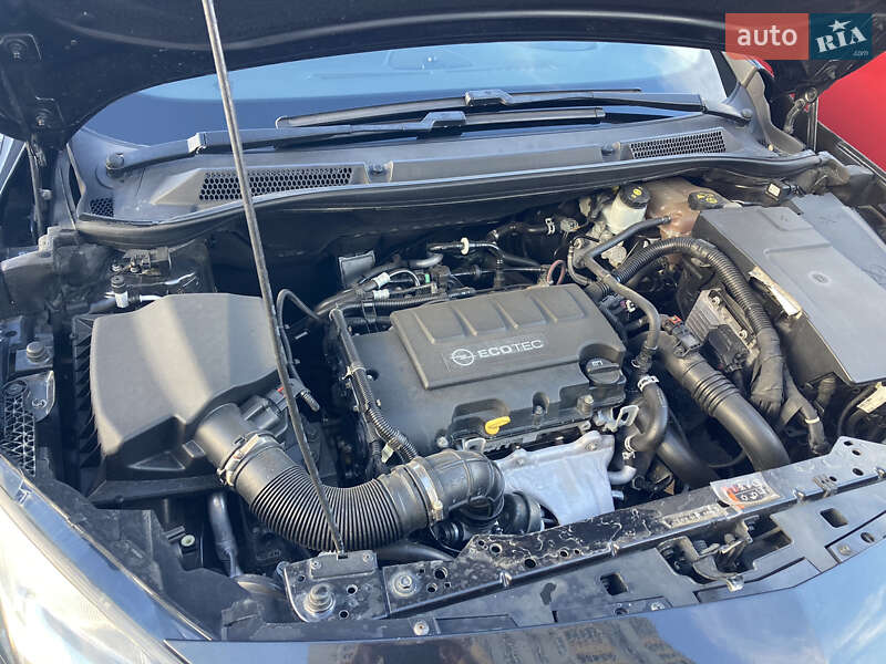 Хетчбек Opel Astra 2013 в Києві