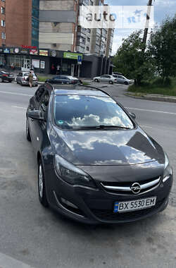 Универсал Opel Astra 2013 в Хмельницком