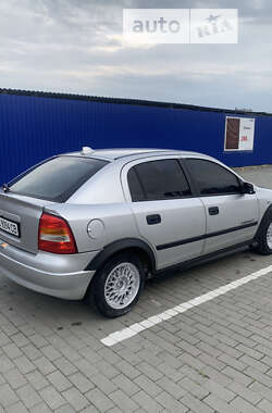 Хэтчбек Opel Astra 2002 в Калуше