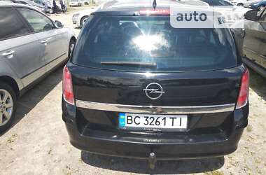 Універсал Opel Astra 2009 в Львові