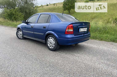 Седан Opel Astra 2006 в Тернополе