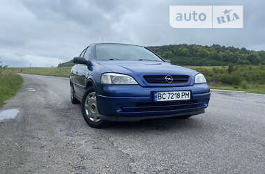 Седан Opel Astra 2006 в Тернополе