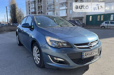 Хетчбек Opel Astra 2013 в Житомирі