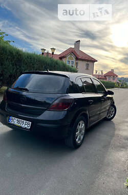 Хетчбек Opel Astra 2004 в Червонограді