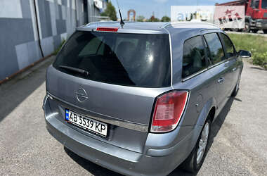 Универсал Opel Astra 2008 в Виннице