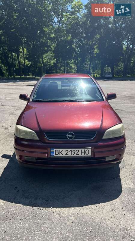 Хэтчбек Opel Astra 1999 в Сумах