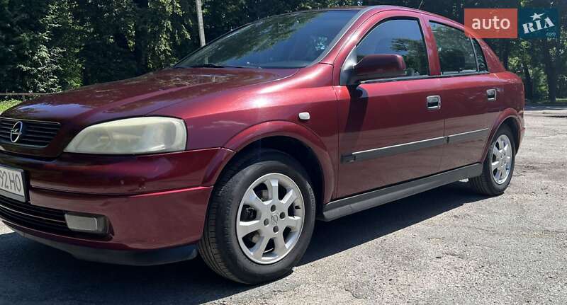 Хэтчбек Opel Astra 1999 в Сумах