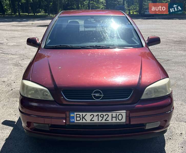 Хэтчбек Opel Astra 1999 в Сумах