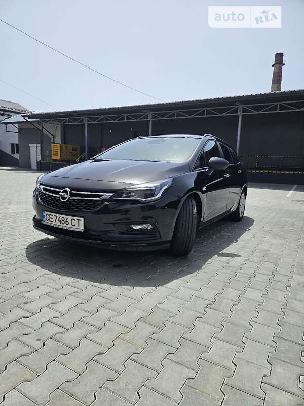 Универсал Opel Astra 2017 в Черновцах