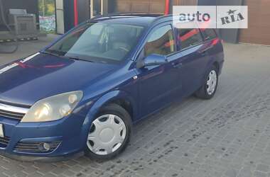 Универсал Opel Astra 2004 в Яворове