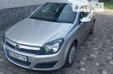 Хэтчбек Opel Astra 2005 в Ходорове