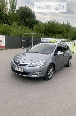 Универсал Opel Astra 2011 в Каменец-Подольском