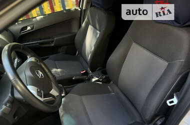 Хэтчбек Opel Astra 2012 в Кропивницком