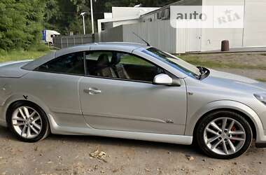 Кабриолет Opel Astra 2008 в Шостке