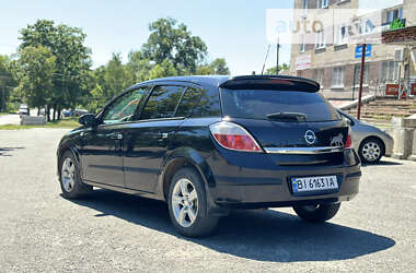 Хэтчбек Opel Astra 2006 в Сумах