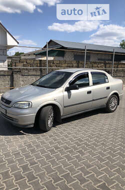 Седан Opel Astra 2006 в Житомире