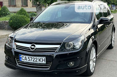 Універсал Opel Astra 2009 в Умані