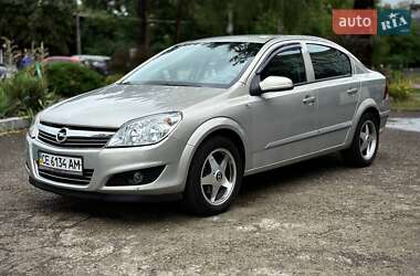 Седан Opel Astra 2008 в 