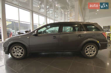 Універсал Opel Astra 2010 в 
