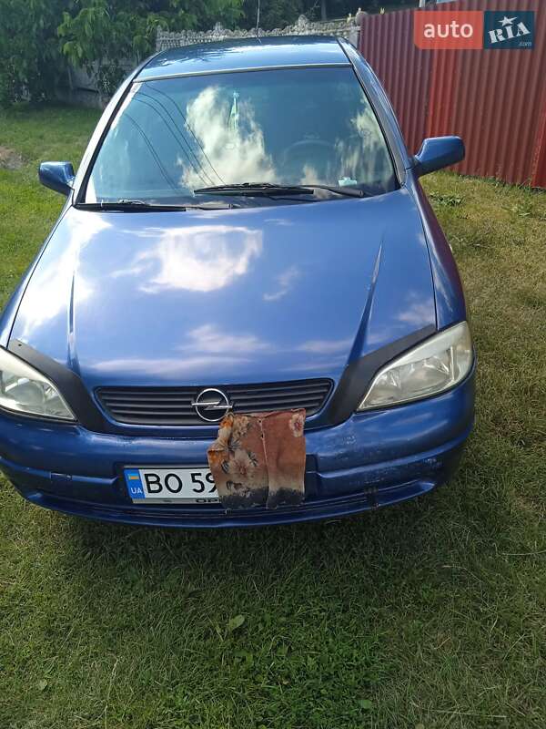 Седан Opel Astra 2002 в 