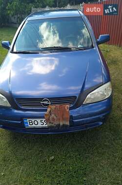 Седан Opel Astra 2002 в 