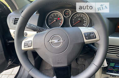 Универсал Opel Astra 2007 в Стрые