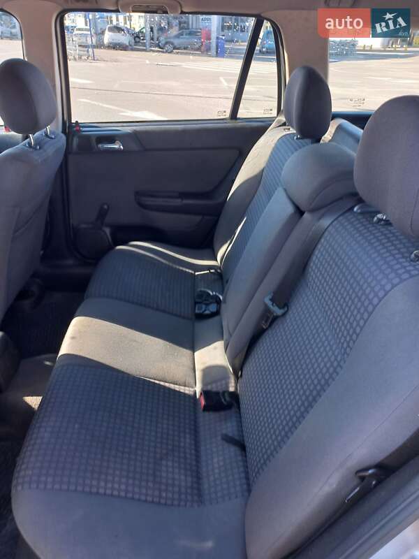 Универсал Opel Astra 2004 в Виннице